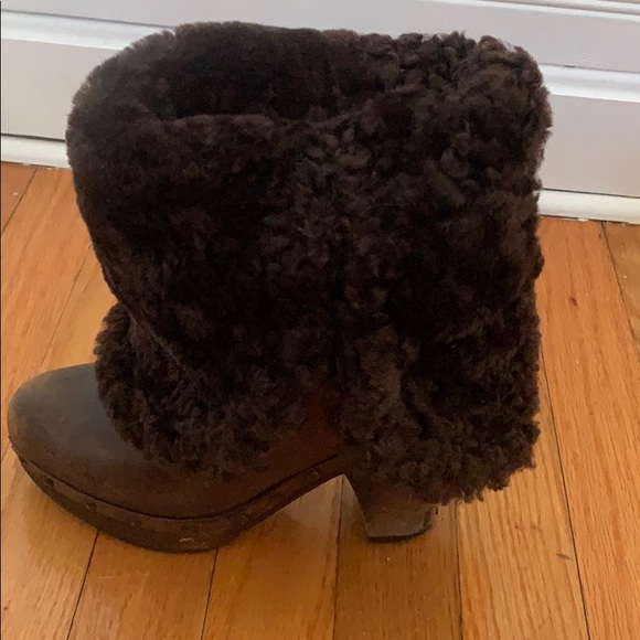 Frye tall shearling Boots - Picture 8 of 8